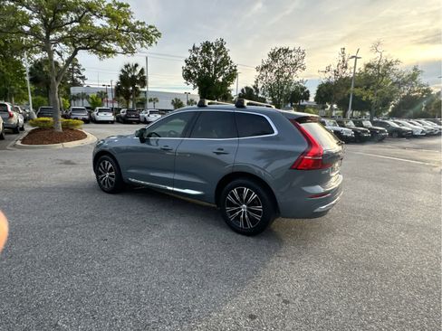 Used 2022 Volvo XC60 B5 Inscription w/ Protection Package Premier image 15