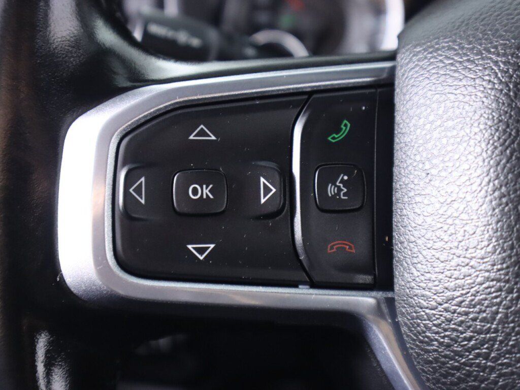 Used 2021 RAM 1500 Laramie AWD/4WD image 13