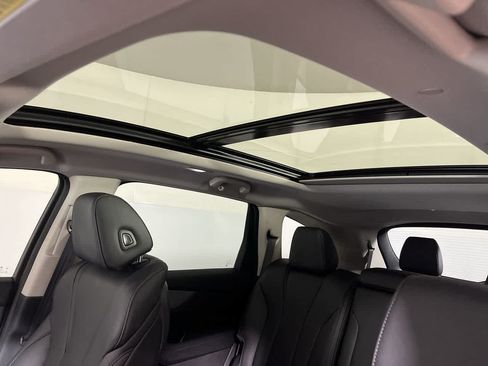 Certified 2024 Acura MDX SH-AWD image 25