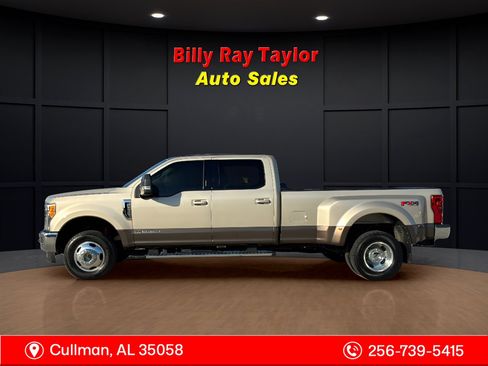 Used 2017 Ford F350 Lariat w/ Lariat Value Package image 10