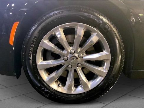 Used 2018 Chrysler 300 Limited w/ Light Group AWD/4WD image 11