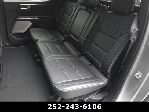 Used 2025 GMC Sierra EV Denali AWD/4WD image 34
