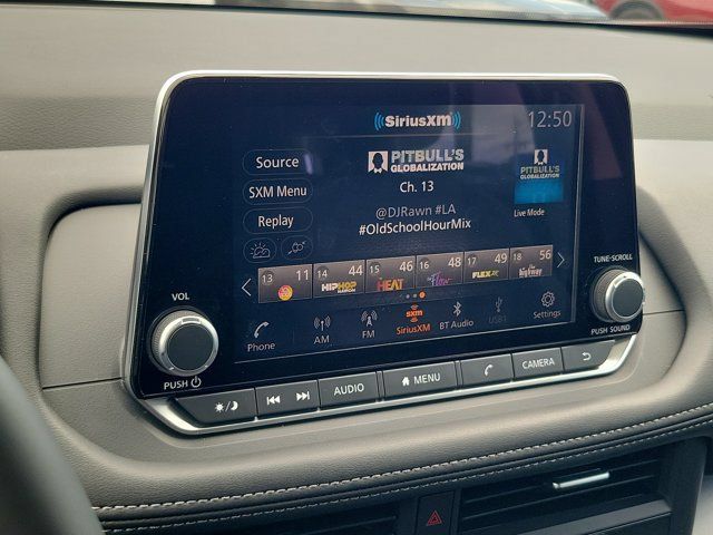 Certified 2026 Nissan Rogue SV FWD image 26