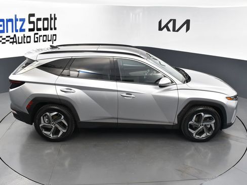 Used 2022 Hyundai Tucson Limited image 14
