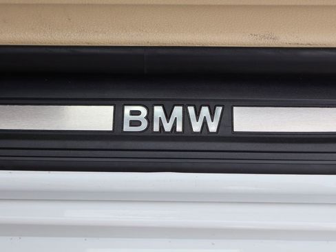 Used 2013 BMW 535i xDrive xDrive image 25