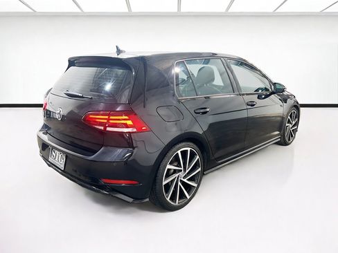 Used 2018 Volkswagen Golf R 4-Door AWD/4WD image 4