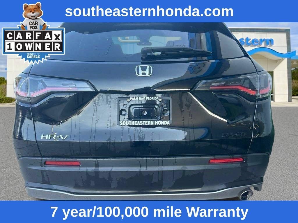 Certified 2025 Honda HR-V Sport image 7