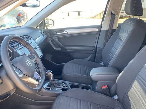 Used 2024 Volkswagen Tiguan S image 19