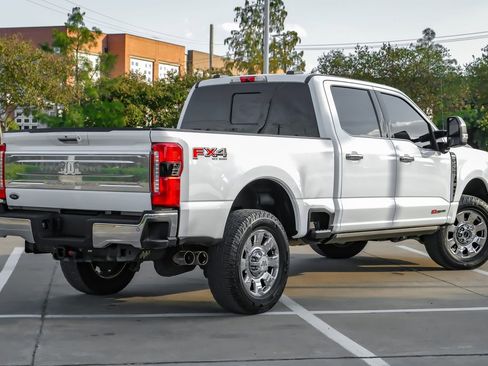 Used 2023 Ford F250 King Ranch w/ Chrome Package image 9