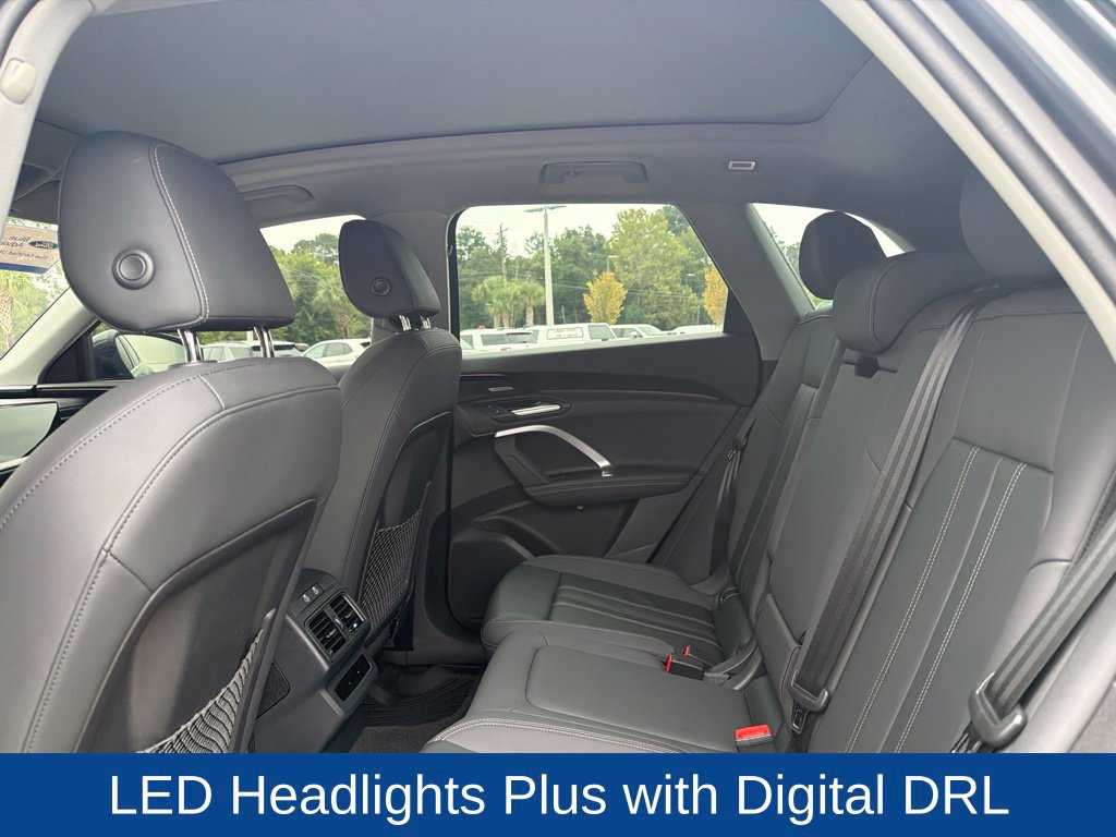 Used 2025 Audi Q5 Premium Plus w/ Premium Plus AWD/4WD image 15