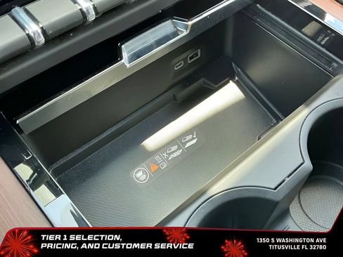 Certified 2025 GMC Yukon Denali RWD image 37