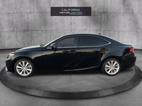 Used 2015 Lexus IS 250 image 8