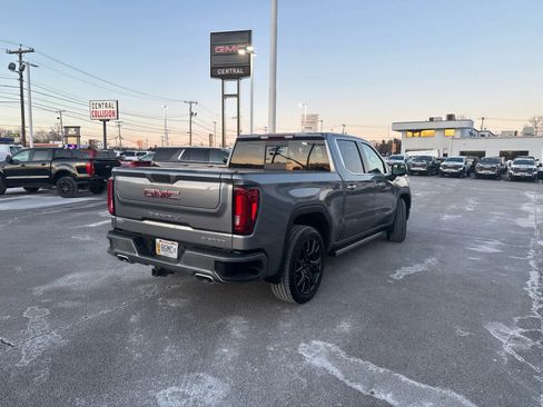 Used 2022 GMC Sierra 1500 Denali w/ Denali Premium Package image 7