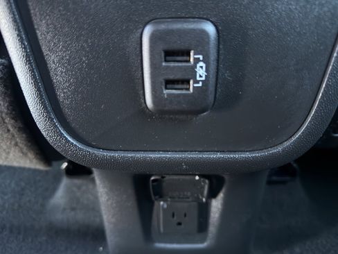 Certified 2022 GMC Terrain SLT w/ Tech Package image 39