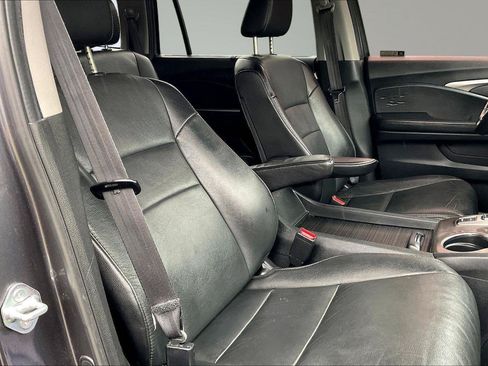 Used 2021 Honda Pilot Special Edition image 7