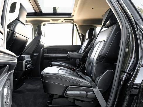 Used 2021 Ford Expedition Max Platinum image 41