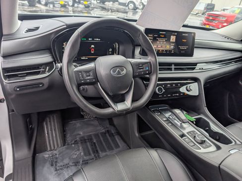 Used 2023 INFINITI QX60 Luxe image 13