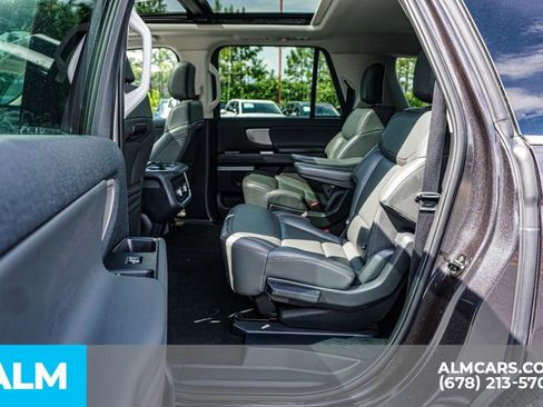Used 2025 Ford Expedition Max Active AWD/4WD image 21