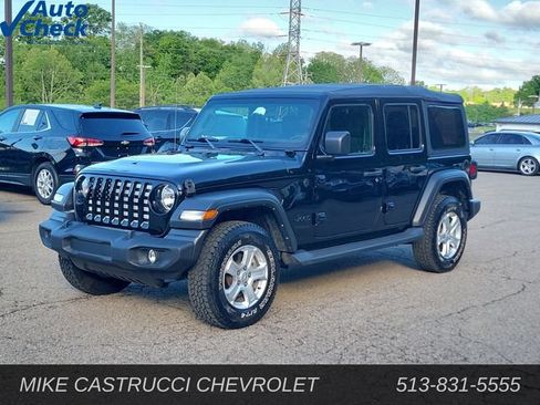Used 2022 Jeep Wrangler Unlimited Sport AWD/4WD image 1