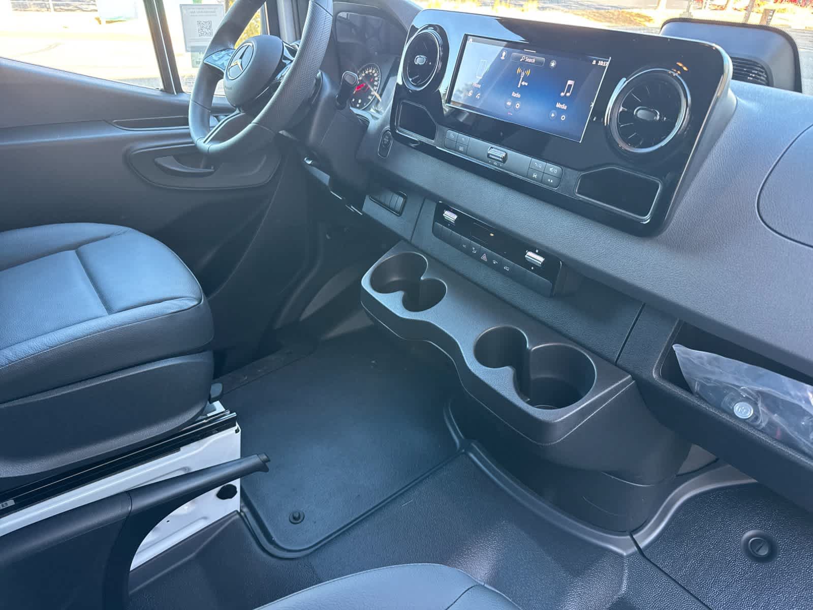 New 2027 Mercedes-Benz Sprinter 2500 image 15