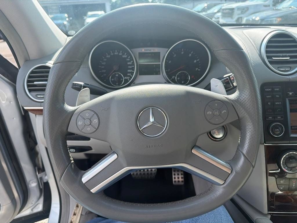 Used 2009 Mercedes-Benz ML 63 AMG 4MATIC image 21