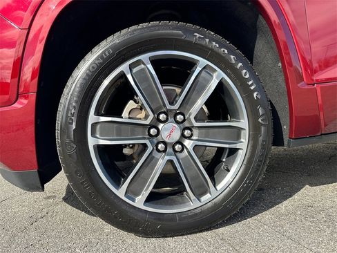 Used 2018 GMC Acadia Denali w/ Technology Package image 12