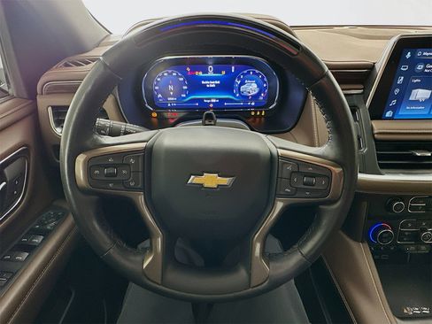 Used 2024 Chevrolet Tahoe High Country w/ Advanced Technology Package image 12