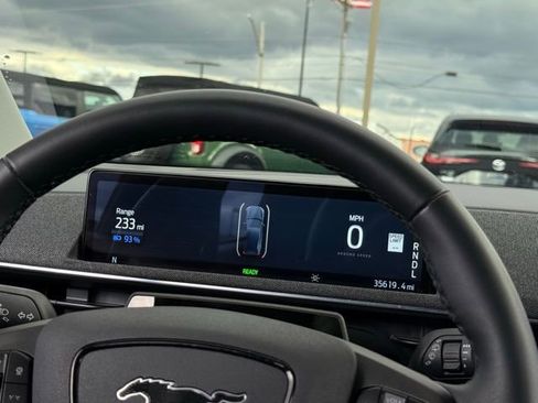 Used 2022 Ford Mustang Mach-E Premium image 11