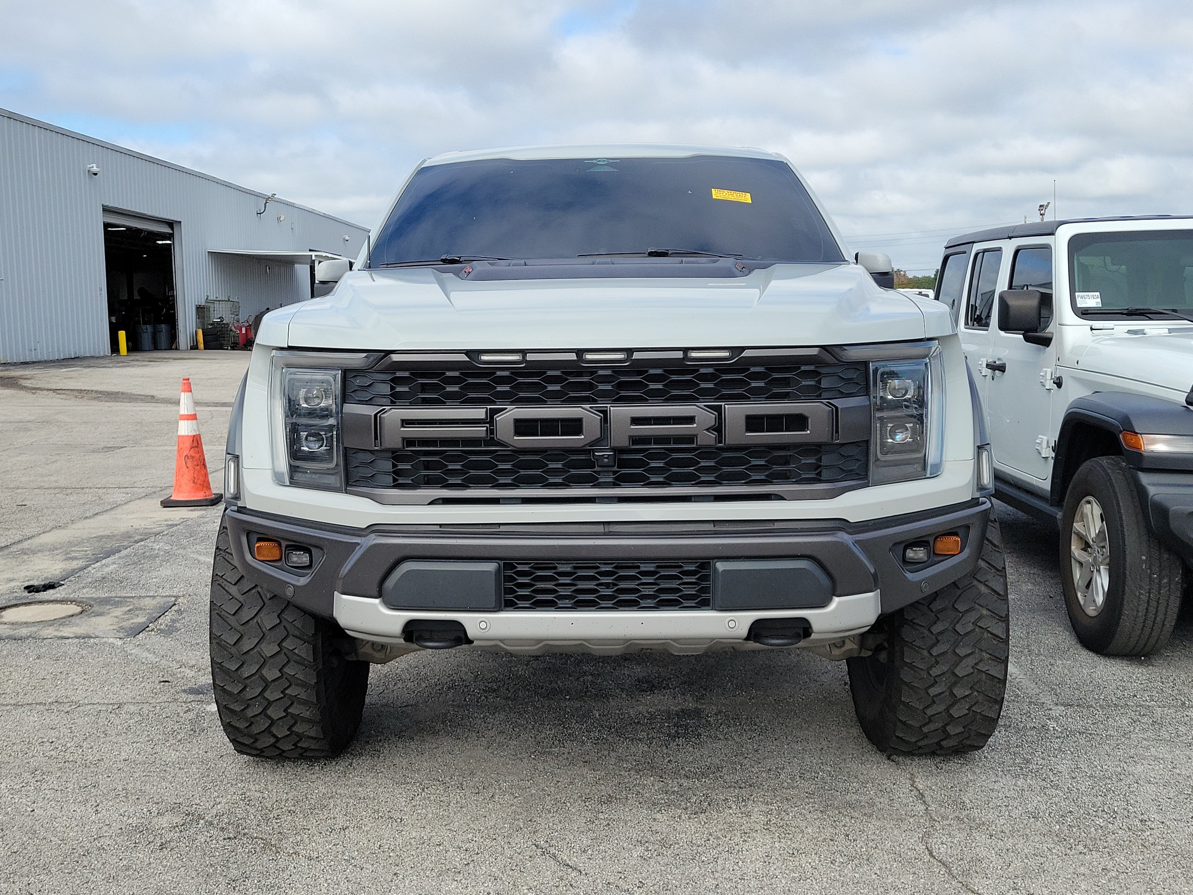 Used 2023 Ford F150 Raptor w/ Raptor Carbon Fiber Package AWD/4WD image 2