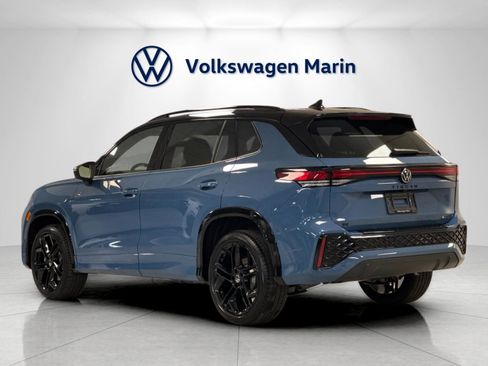 New 2026 Volkswagen Tiguan SE R-Line AWD/4WD image 3