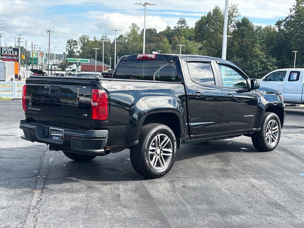Used 2021 Chevrolet Colorado W/T w/ Custom Special Edition AWD/4WD image 3