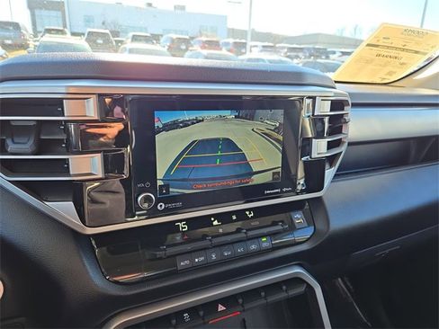 Used 2022 Toyota Tundra SR5 image 26