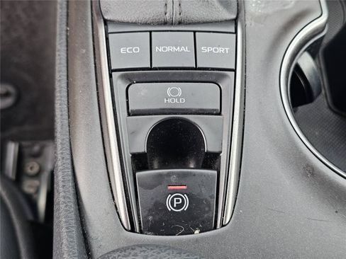 Used 2024 Toyota Camry SE w/ Blackout Package (TMS) AWD/4WD image 50