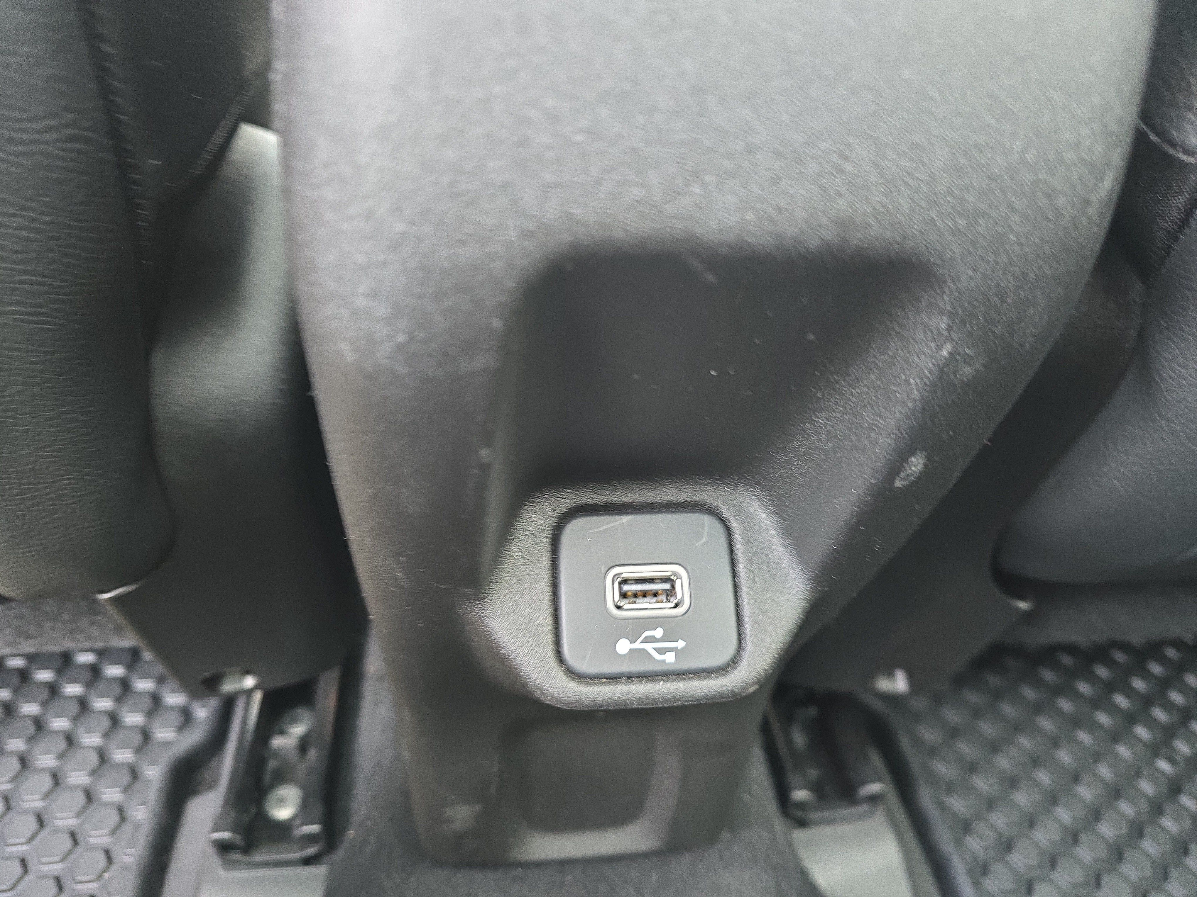 Used 2023 Jeep Renegade Trailhawk w/ Sun/Sound Group AWD/4WD image 18