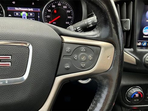 Used 2019 GMC Terrain Denali w/ Advanced Safety Package image 21