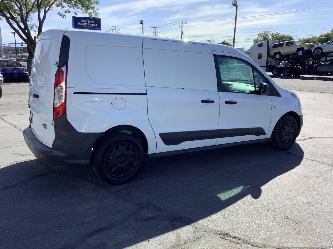 Used 2015 Ford Transit Connect XL FWD image 10