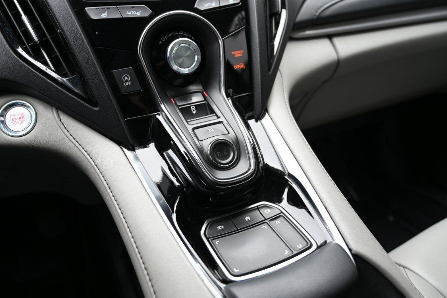Used 2019 Acura RDX w/ Technology Package AWD/4WD image 31