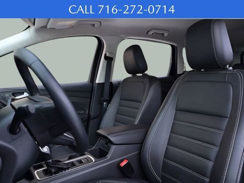 Used 2019 Ford Escape Titanium image 11