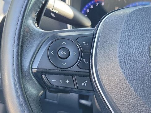 Used 2020 Toyota Corolla XSE image 31