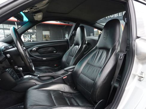 Used 2001 Porsche 911 Carrera image 22