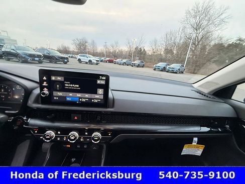 Certified 2026 Honda CR-V EX-L image 24