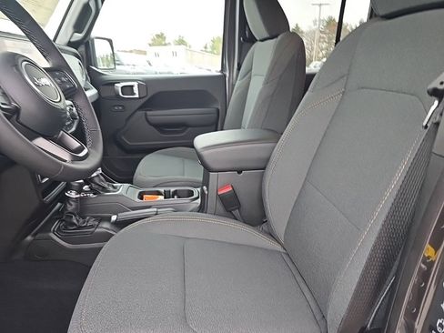 New 2026 Jeep Gladiator Sport image 20