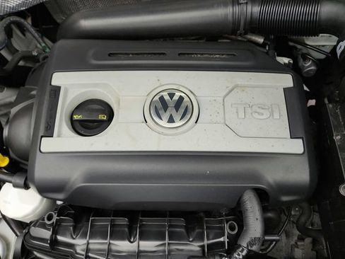 Used 2016 Volkswagen Tiguan SEL FWD image 35