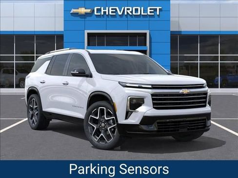 New 2026 Chevrolet Traverse High Country w/ LPO, Floor Liner Package FWD image 8