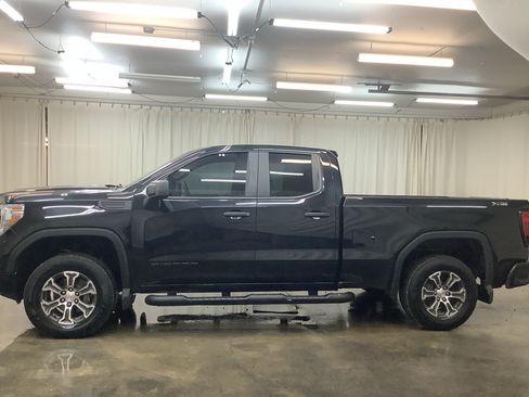 Used 2019 GMC Sierra 1500 4x4 Double Cab w/ X31 Off-Road Package image 9