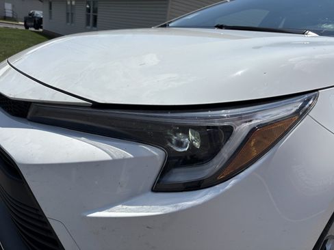 Used 2025 Toyota Corolla LE FWD image 8