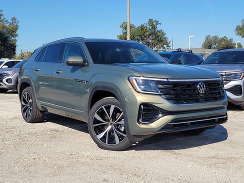 New 2026 Volkswagen Atlas Cross Sport SEL Premium R-Line image 2