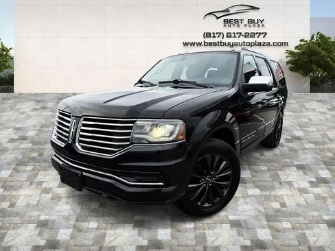 Used 2015 Lincoln Navigator 4WD image 50