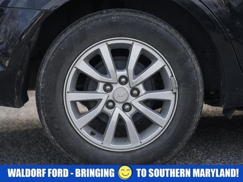 Used 2018 Chevrolet Sonic LT w/ Convenience Package image 15