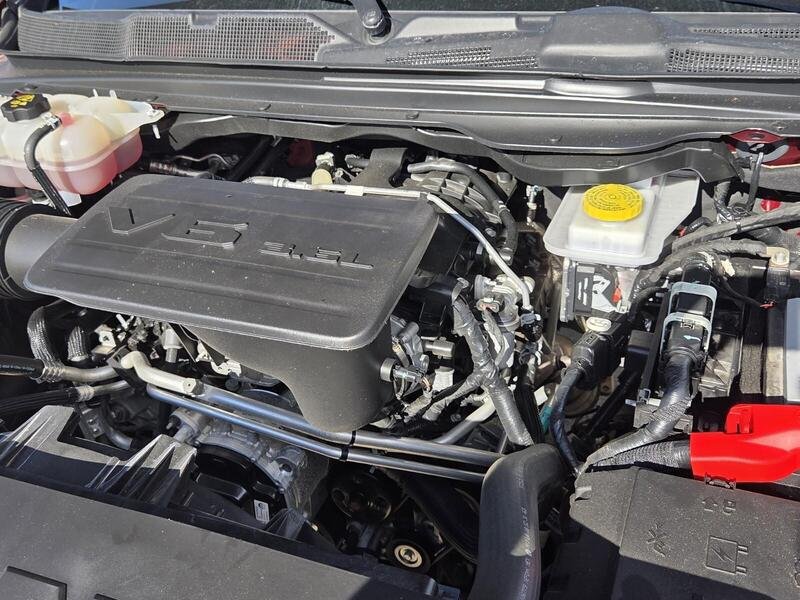 Used 2025 RAM 1500 Big Horn AWD/4WD image 22